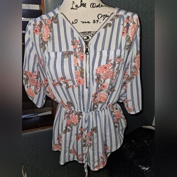 J for Justify Tops - J For Justify Womans Blouse Size L